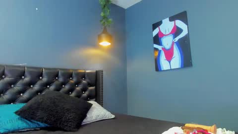 HANNAH MILLER online show from February 20, 6:24 pm