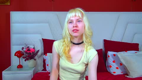 Hannah online show from May 26, 6:24 am
