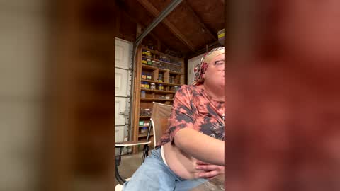 hannahjoyk online show from April 11, 6:44 pm