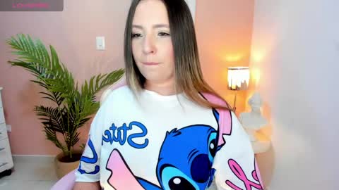 Hanna Miller  online show from April 26, 3:37 am