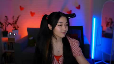 hannarosie online show from March 9, 6:22 pm