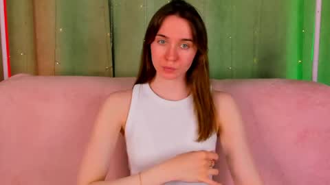 Hannavanilla online show from May 7, 8:07 am
