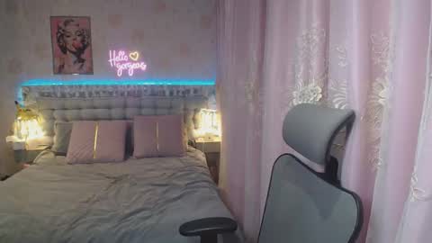 HannaVibe online show from September 13, 9:50 am