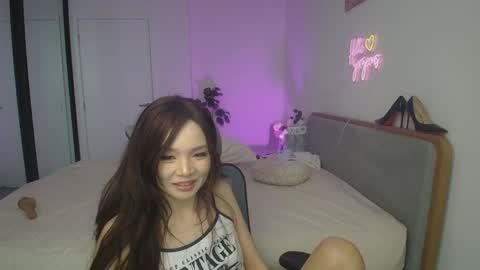 HannaVibe online show from April 18, 1:41 am