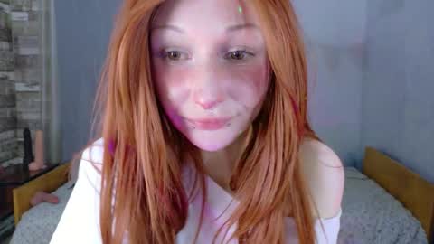 Hannah online show from May 19, 1:56 am