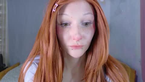 Hannah online show from May 26, 1:38 am