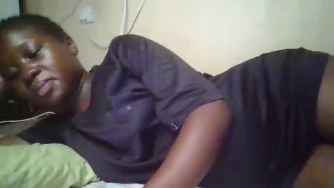 happy_dimple online show from October 31, 9:41 pm