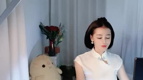 Daisy online show from May 3, 2:53 pm