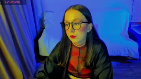 Stephanie online show from July 10, 7:36 pm