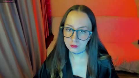 Stephanie online show from October 15, 4:31 pm