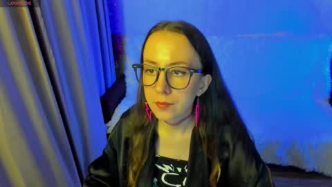 Stephanie online show from November 3, 8:13 pm