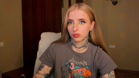 Julia online show from October 9, 5:55 am