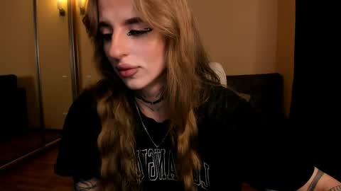Julia online show from May 28, 5:27 am