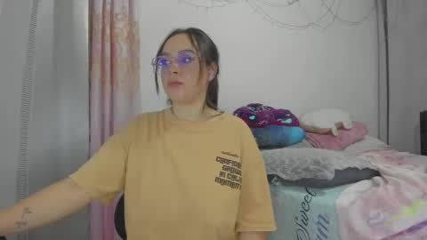 Natii  online show from May 16, 1:41 am