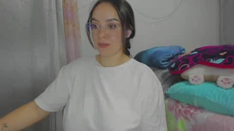 Natii  online show from May 23, 11:58 pm