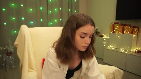 Call Me Tate  its my fourth day here i hope we can to be friends and not only online show from December 27, 3:31 am
