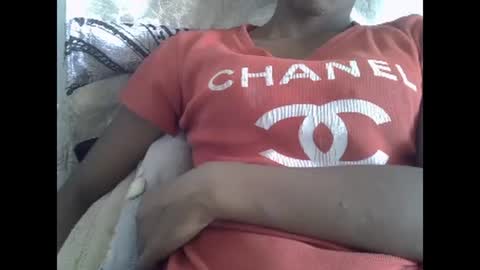 Snapshot of harysette chatting on February 14, 9:34 am harysette online show from February 14, 9:34 am