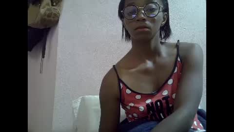 Snapshot of harysette chatting on February 22, 7:34 am harysette online show from February 22, 7:34 am