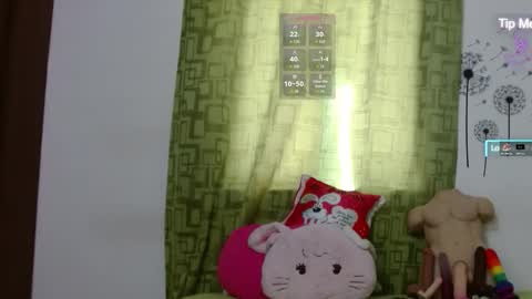 hatenea_queen online show from December 17, 2:10 pm