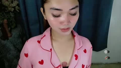 haylee online show from December 23, 2:04 am