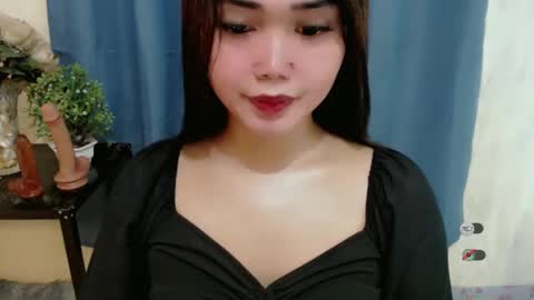 haylee online show from December 25, 9:34 am