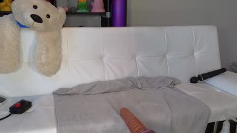 Haylee online show from January 14, 10:31 am