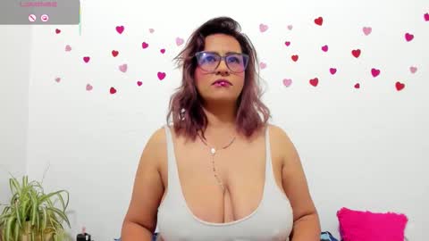 hazel online show from January 9, 9:03 am