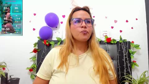 Snapshot of hazel_34 chatting on September 9, 7:13 pm hazel online show from September 9, 7:13 pm