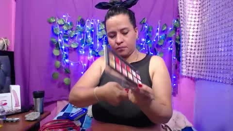 Snapshot of hazel_34 chatting on January 22, 7:03 pm hazel online show from January 22, 7:03 pm