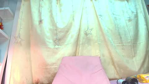kataleya online show from December 15, 7:10 pm