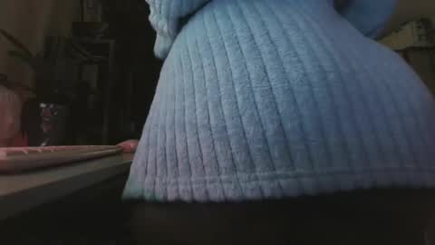 Hazel online show from November 6, 12:00 pm