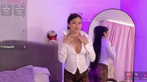 HAZEL LYNN ROSS online show from July 10, 9:04 pm