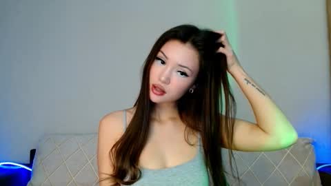 hea_jung online show from September 21, 7:45 pm