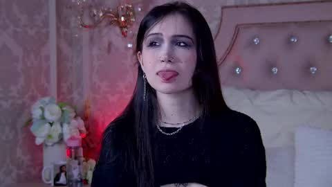 Heather Ivy online show from June 12, 6:16 pm