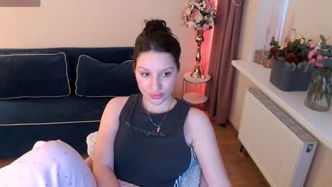 Heaven girl online show from May 13, 6:02 pm