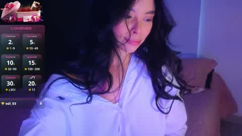 Snapshot of hecate_gh chatting on February 20, 9:53 pm Hecate online show from February 20, 9:53 pm