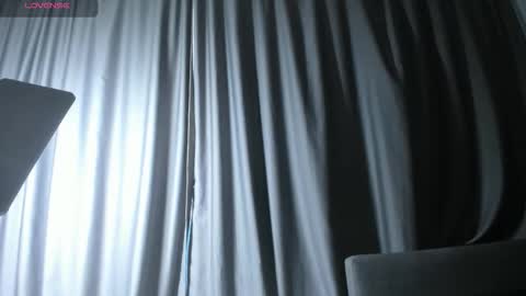 heexhia online show from November 16, 3:30 am