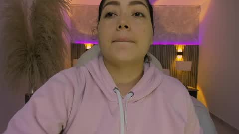 Heidy online show from March 29, 11:53 am