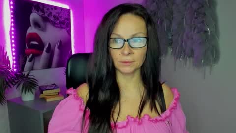 Helen online show from October 13, 6:05 am