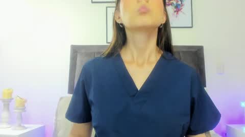 Helen  online show from May 26, 12:48 pm