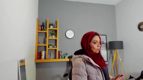 Helena online show from December 15, 11:48 am