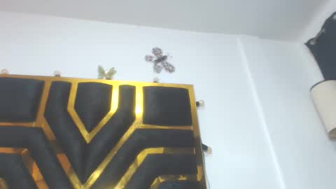 helenahotwet online show from January 12, 7:52 pm