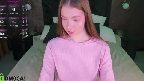 Tessa online show from January 18, 1:24 am