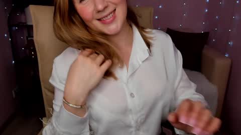 Helen online show from December 3, 1:39 am