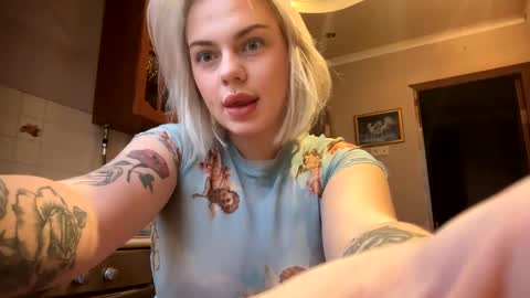 helga_now online show from January 31, 1:34 pm