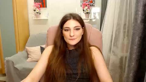 Snapshot of helgamun chatting on September 12, 3:41 pm HelgaMun online show from September 12, 3:41 pm