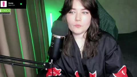 Red online show from May 15, 7:05 pm