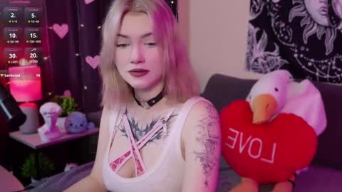 HellenHorny online show from February 20, 9:22 am