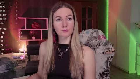 Alisia  Monday to Friday from 10 am to 4 pm GMT 2 online show from November 24, 8:16 am