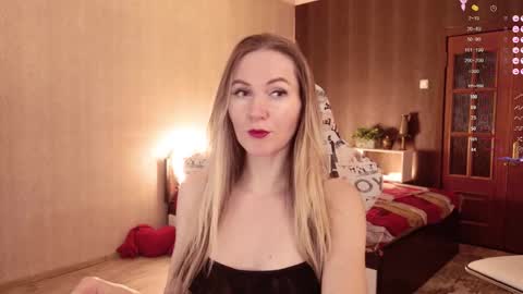 Alisia  Monday to Friday from 10 am to 4 pm GMT 2 online show from February 13, 9:11 am